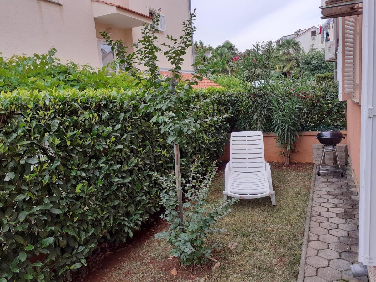 Apartment Conty On The Ground Floor Malinska Exterior foto